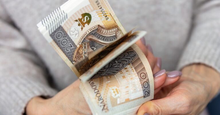 Zaglądamy do portfeli miejskich urzędników. Domy za miliony, łodzie, fundusze i brakująca rada nadzorcza