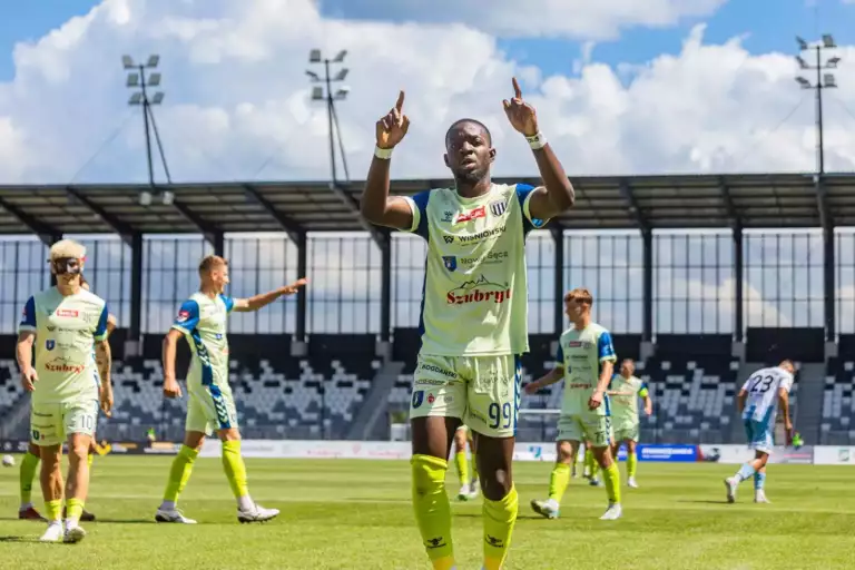 Siméon Ouré i kontuzja widmo na koniec kontraktu