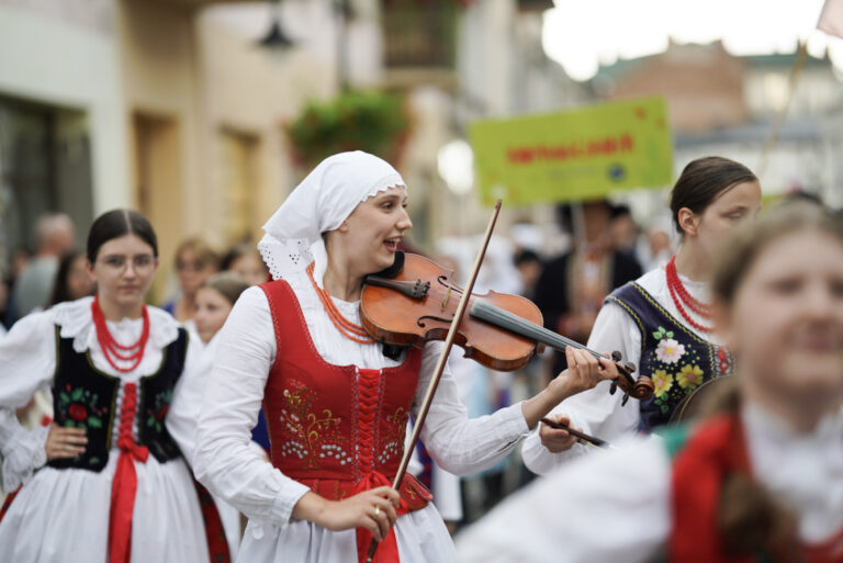 Międzynarodowy Festiwal „Święto Dzieci Gór” zagościł w Nowym Sączu[ZDJĘCIA]