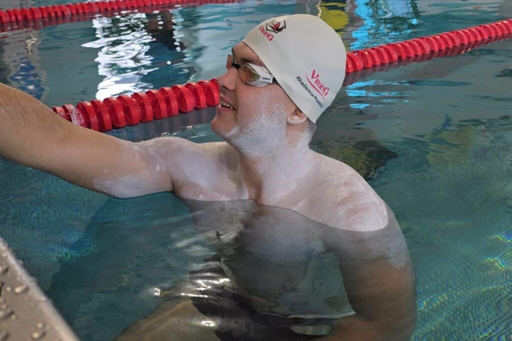 Filip Mordarski kontra 50 km w wodzie. 17 godzin walki w Chełmcu